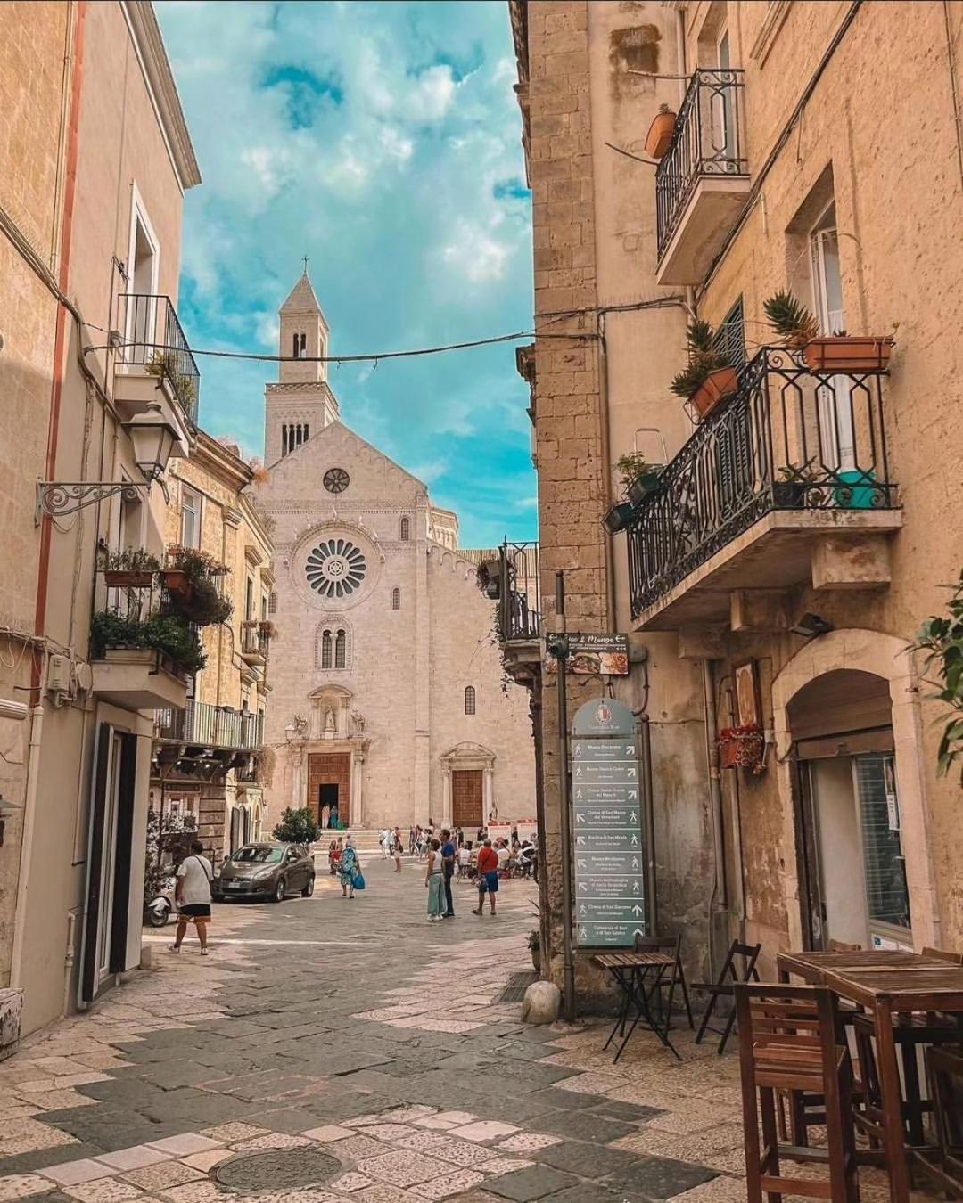 Le Tre Meraviglie Hotel Bari Exterior foto